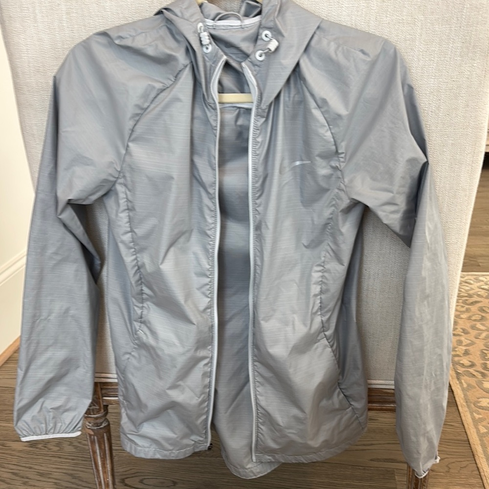 Nike Gray Hooded Windbreaker size XS